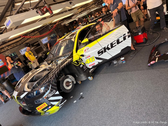 Car 46 in pitbox