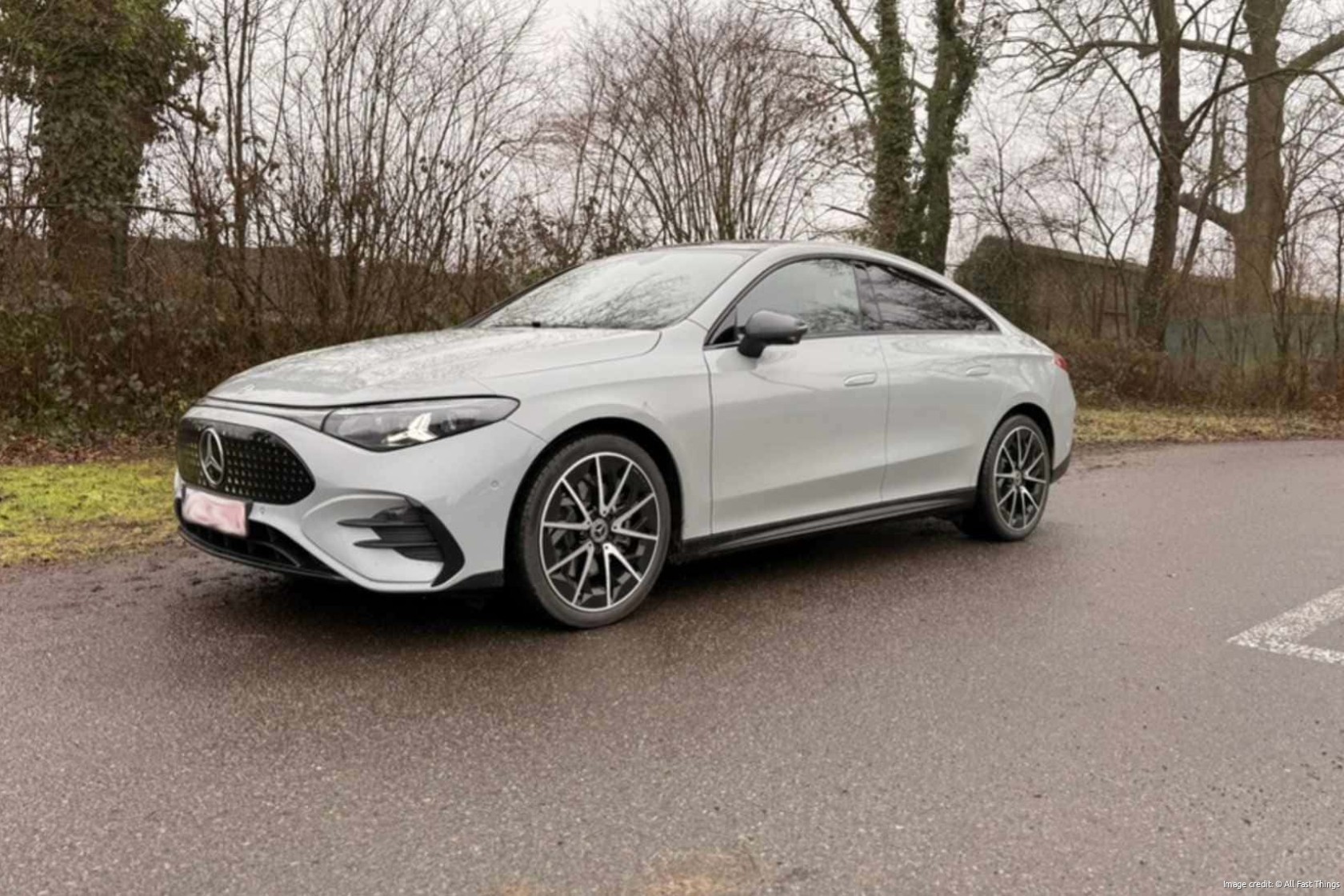 Mercedes CLA 250 EV front
