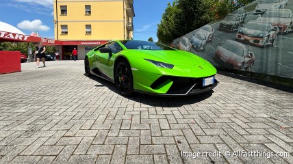 What is it like to drive a Huracan Performante (in Maranello)?