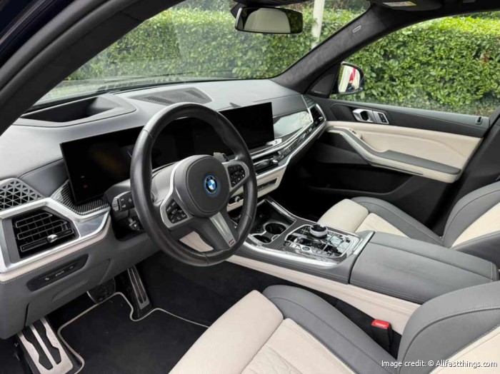 X5 50e interior